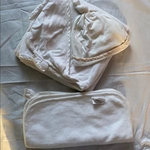 Baby bath and wash cloth